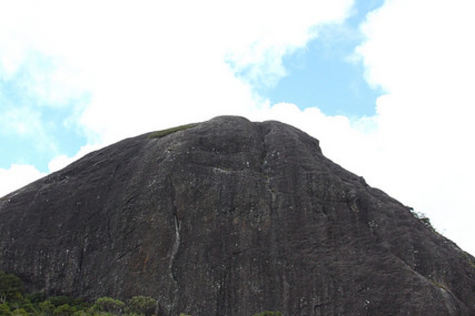 Pedra Redonda – Serra do Papagaio
