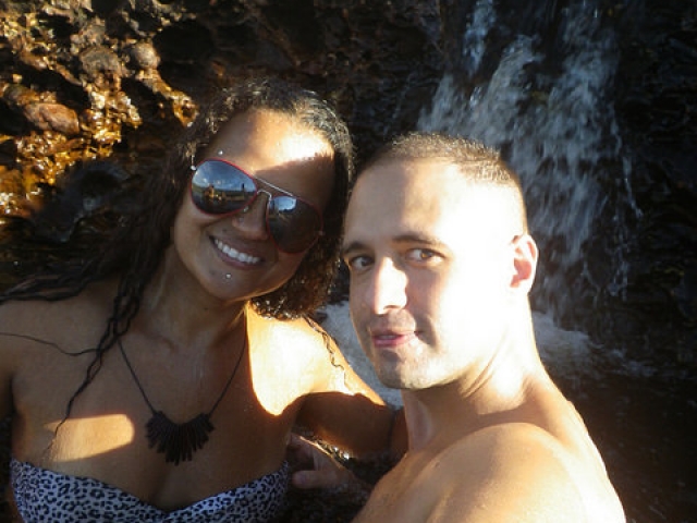 Rosana e eu na Cachoeira do Serrano