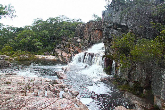 Uma das quedas da Cachoeira do Horizonte