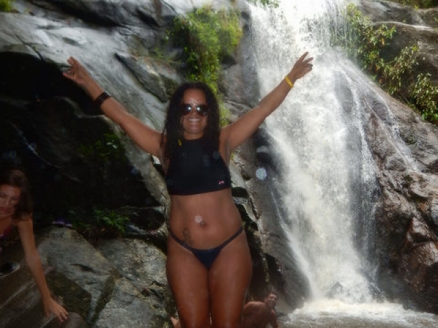 Rosana e a Cachoeira da Feiticeira